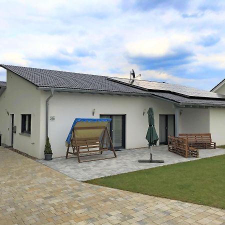 Holiday Home With Garden Near Hammersee Bodenwohr Room photo